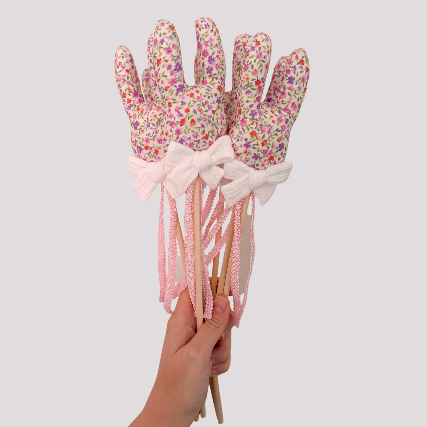 BUNNY WAND - ENCHANTED GARDEN