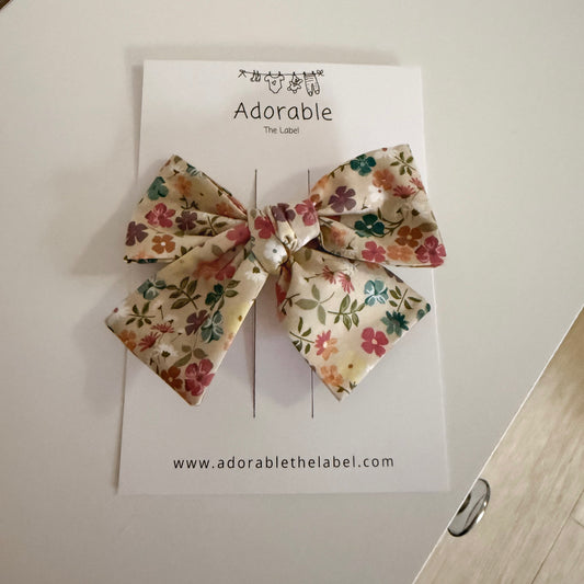 LARGE BOW - WILD DAISY