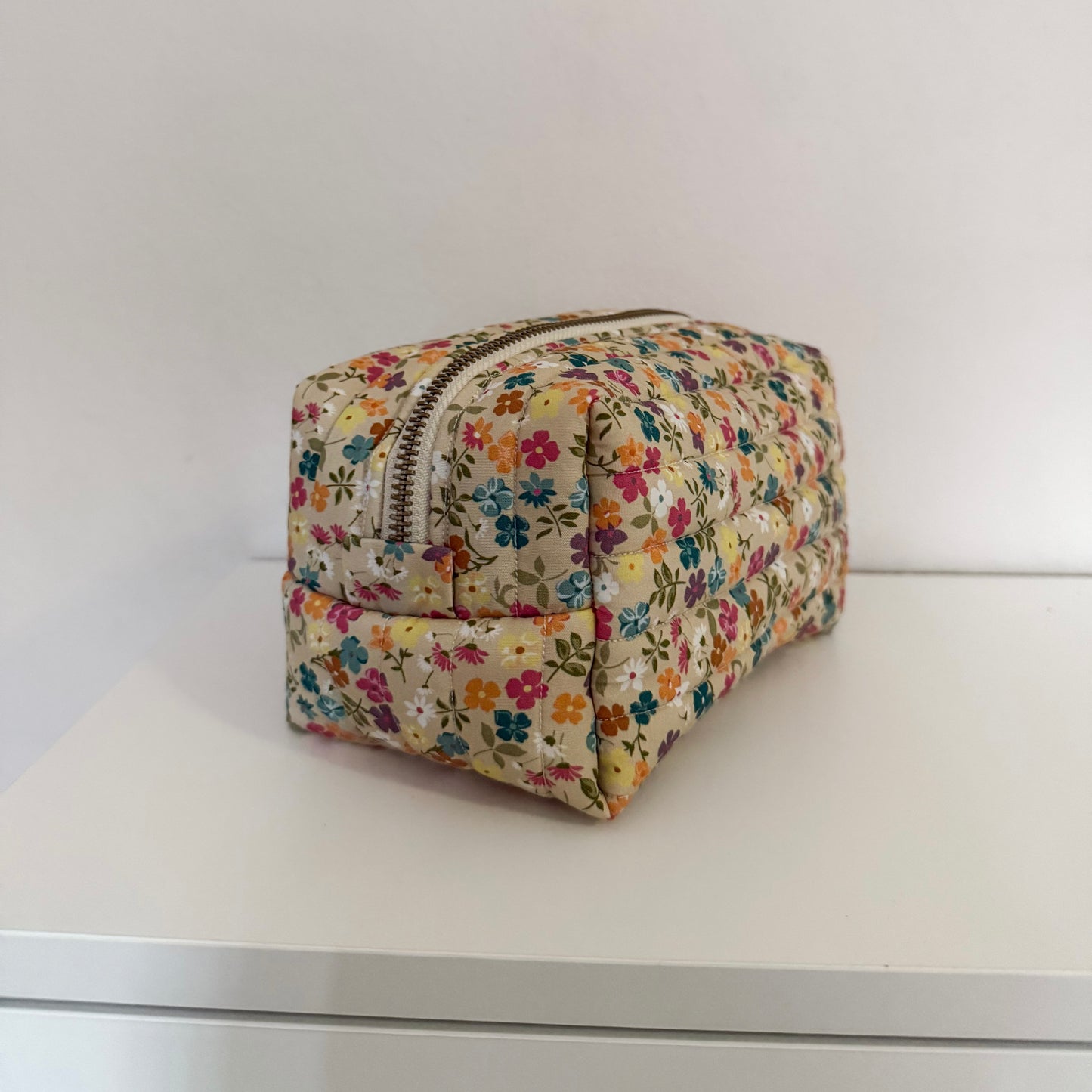 QUILTED POUCH - WILD DAISY