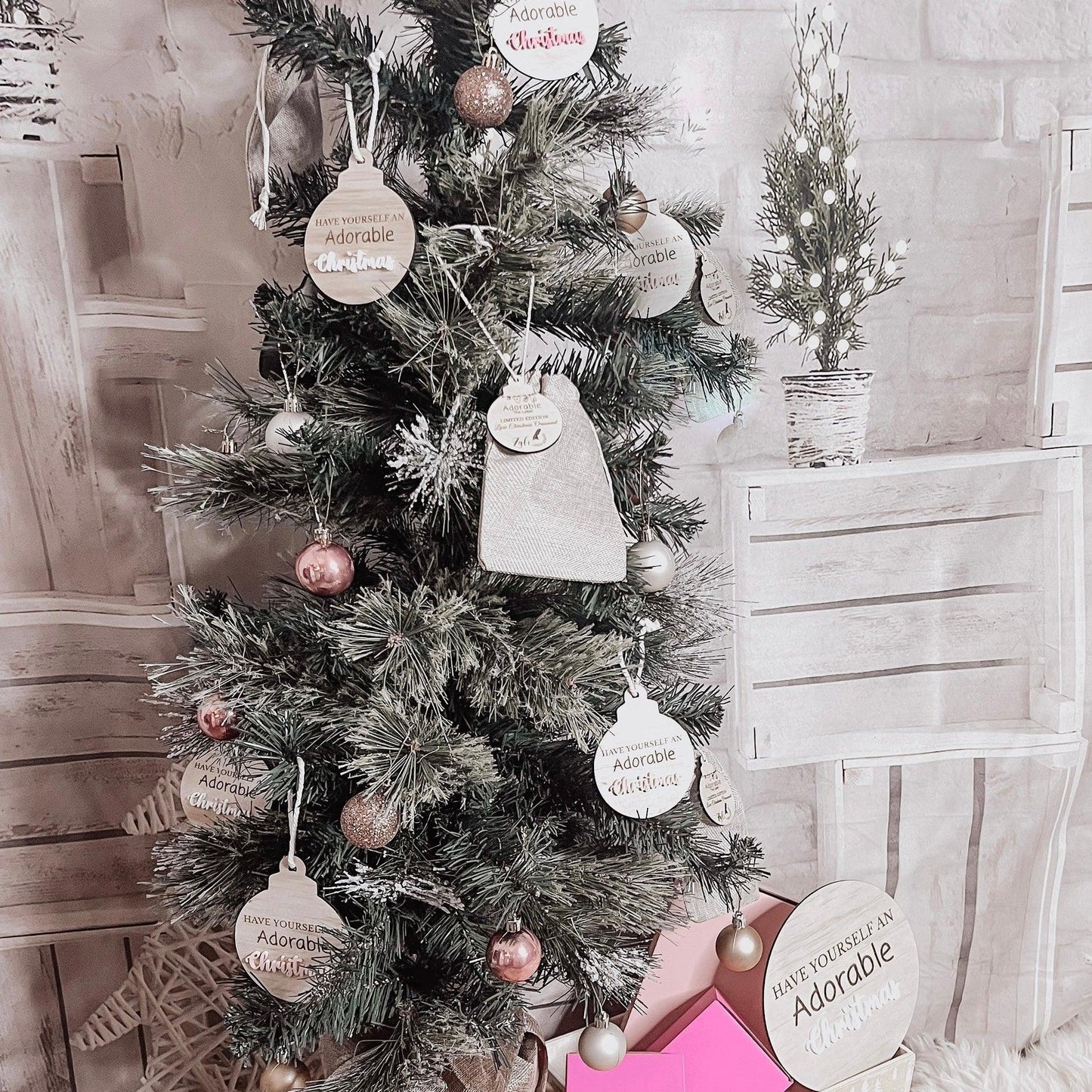 LIMITED EDITION - XMAS BAUBLE - adorablethelabel